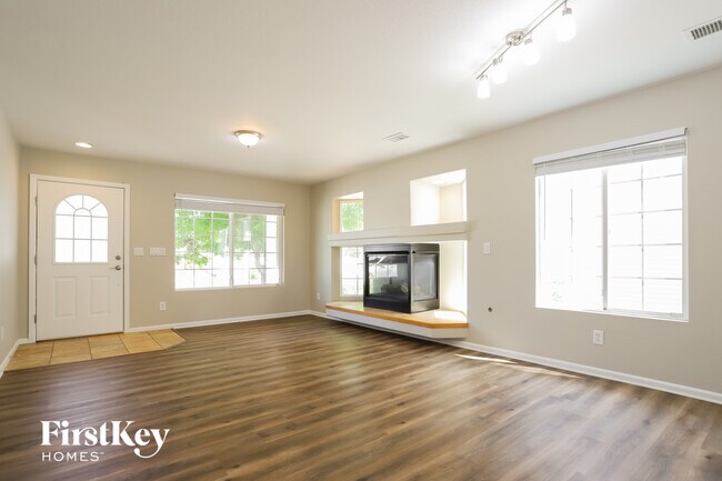 Building Photo - 5047 Orleans Ct