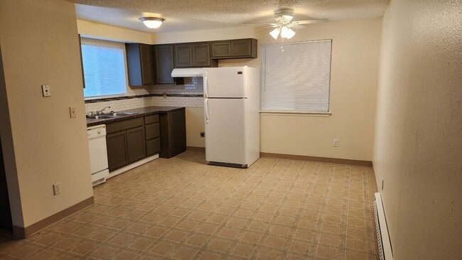 Foto del edificio - 1442 Salishan St SE