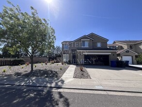 Building Photo - 4333 Peninsula Dr