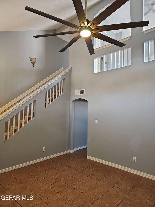 Building Photo - 2225 Tierra Alegre Way