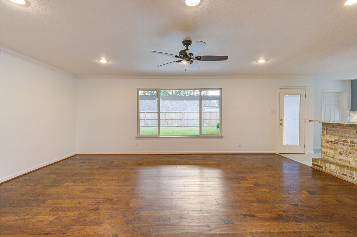 Primary Photo - 2523 Anniston Dr