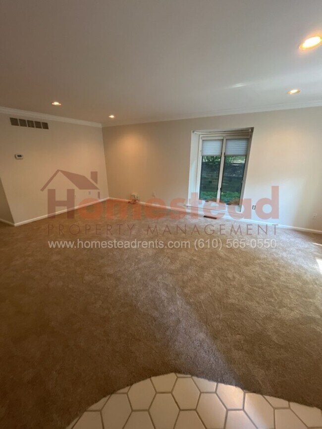 Foto del edificio - 3 BEDROOM 2.5 BATHROOM HOME FOR RENT IN MEDIA