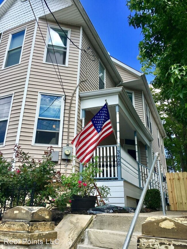 Foto del edificio - 3 br, 2 bath House - 3428 Walworth Ave