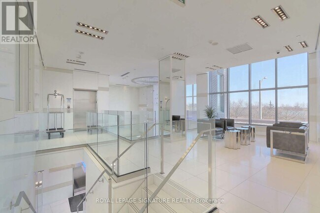 Building Photo - 110 Marine Parade Dr