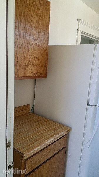 Building Photo - 3 br, 1 bath Apartment - 2504 Linden Avenue 2