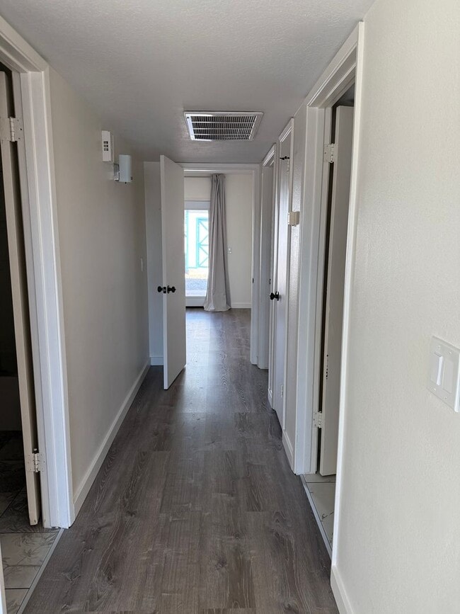 Building Photo - 1320 Marauder Dr