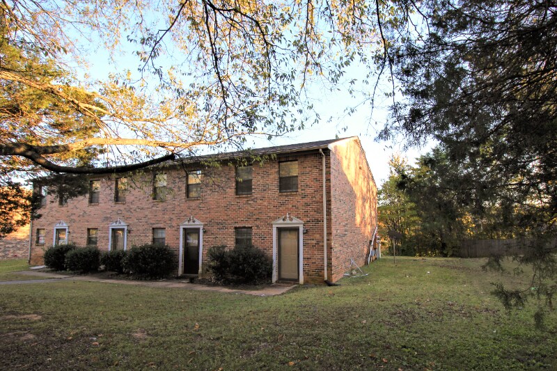 Primary Photo - 4931 Cotton Row NW