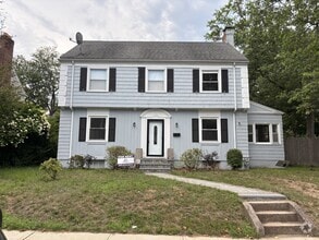 Building Photo - 170 Bellevue Rd