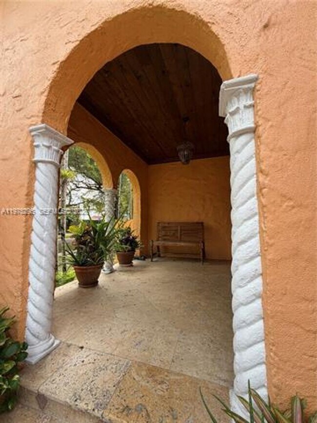 Foto del edificio - 1222 Ferdinand St