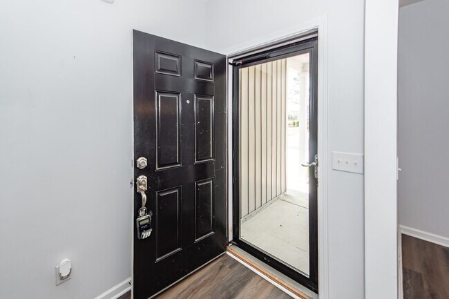 Foto del edificio - 5 Bedroom 3 Bath Home in Cane Bay Plantation - Summerville