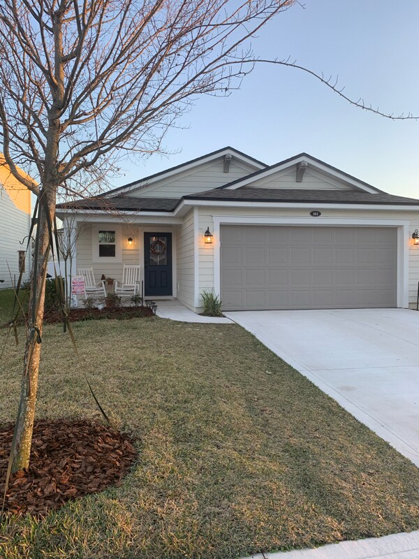 Building Photo - 161 Dahlia Falls Dr