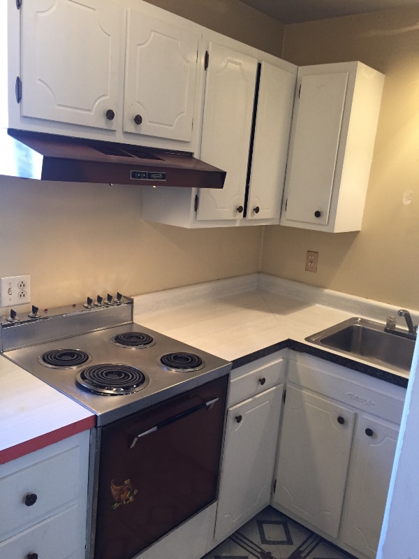 Building Photo - 1324-1325 5th Ave