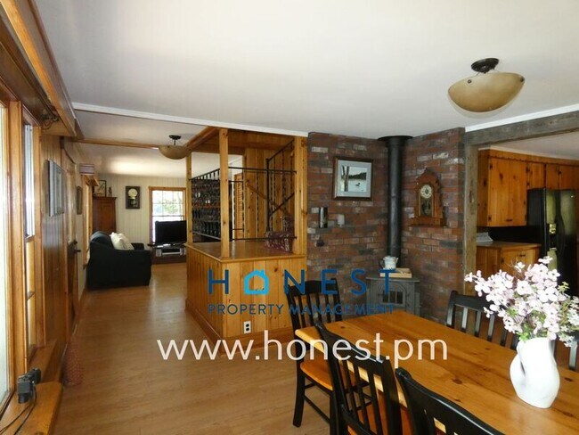 Building Photo - 163 Loon Cove Ln