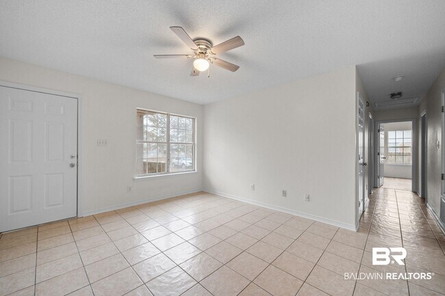 Building Photo - 20938 Liberty Ln