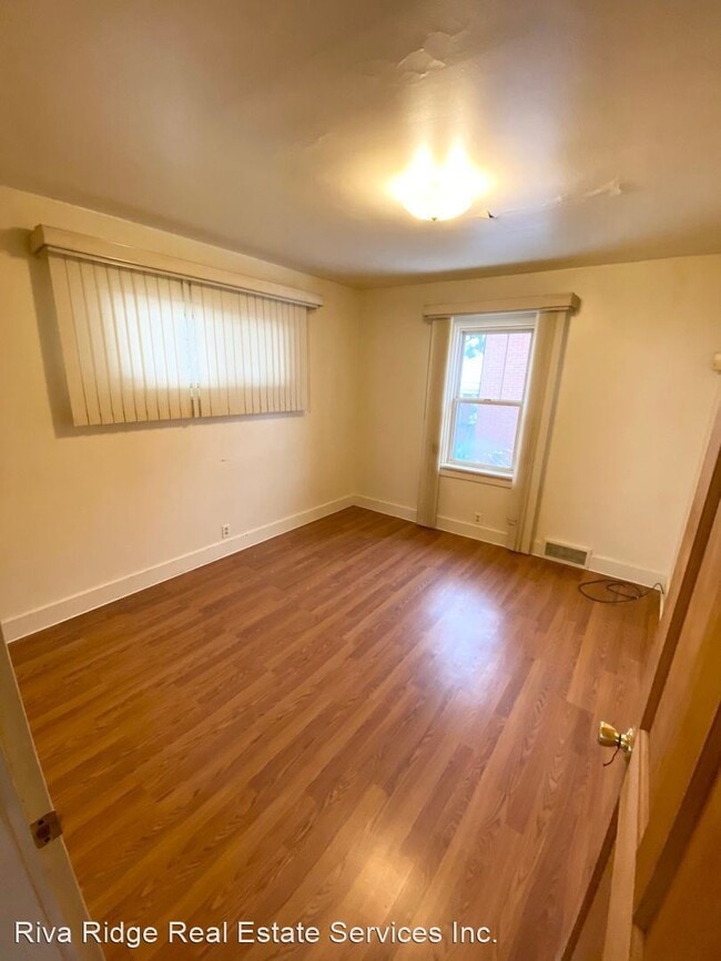 Building Photo - 2 br, 2 bath House - 4209 Outlook Drive