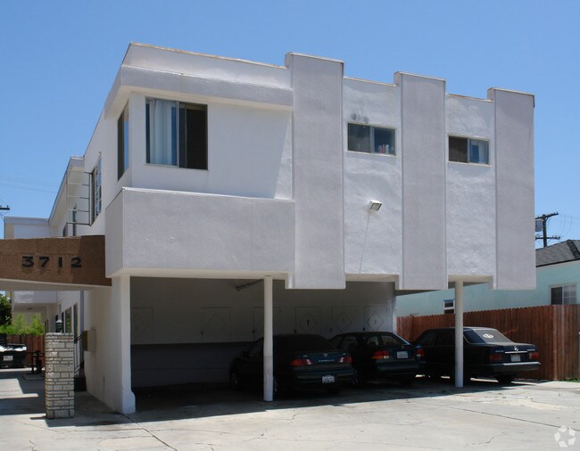 Building Photo - 3712 Veteran Ave