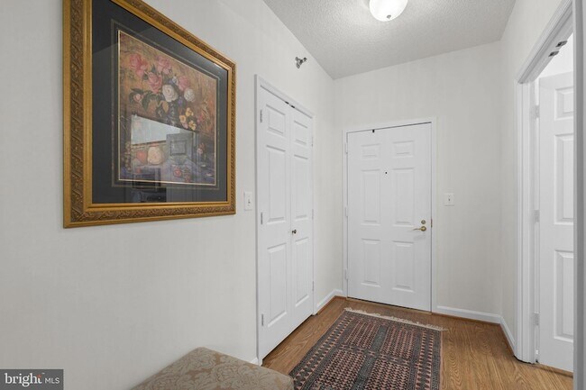 Foto del edificio - 3005 S Leisure World Blvd