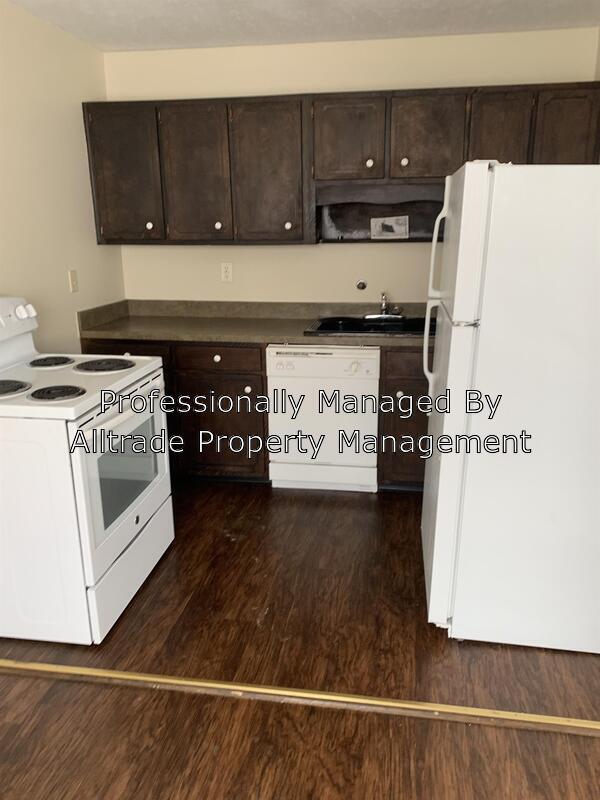 Building Photo - 2013 Terril Ln