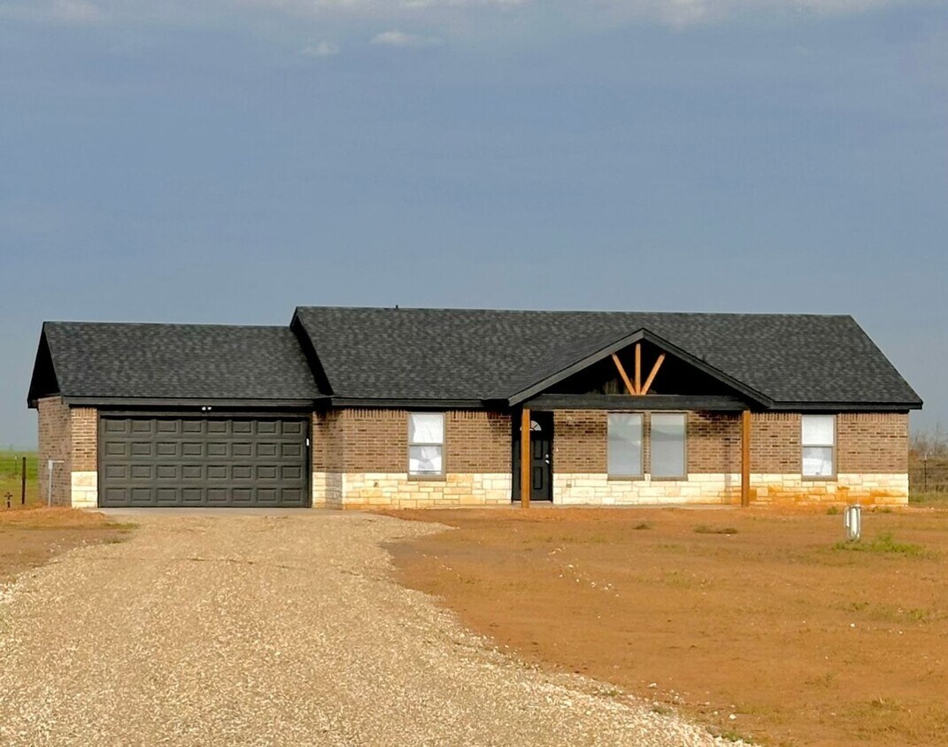 116 F M 789, Slaton, TX 79364 House Rental in Slaton, TX