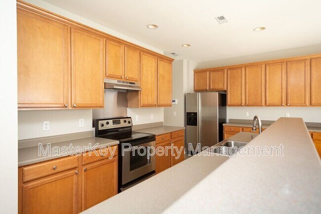 Foto del edificio - 7144 Great Laurel Dr