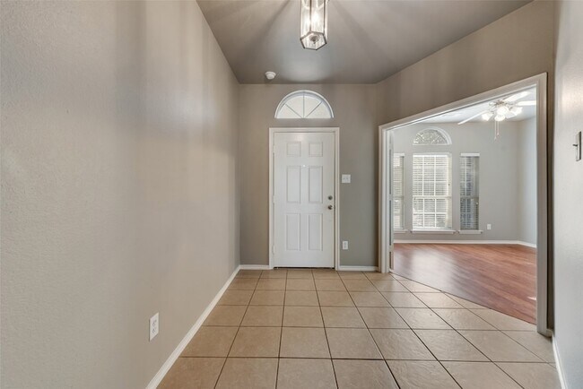 Foto del edificio - 6416 Alexandra Meadows Dr