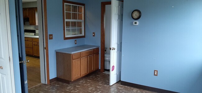 Building Photo - 402 Glasgow Ln