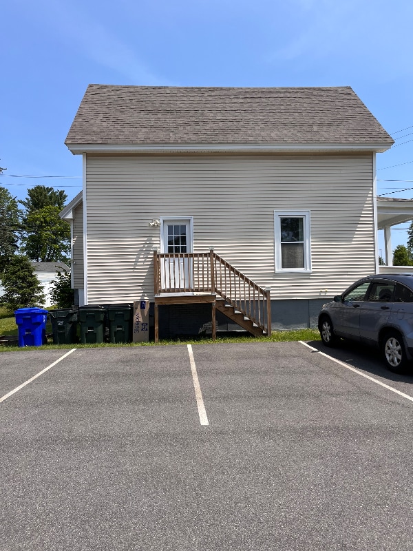 Building Photo - 408 Porter St