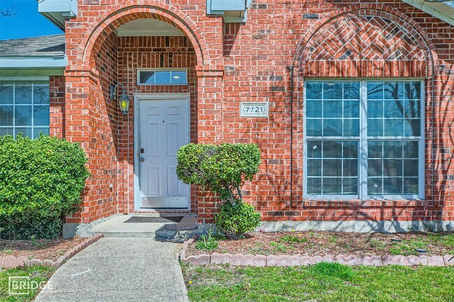 Building Photo - 7721 Harbor Dr
