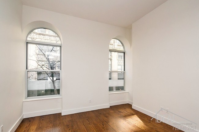 Building Photo - 68 Livingston Street #4AR