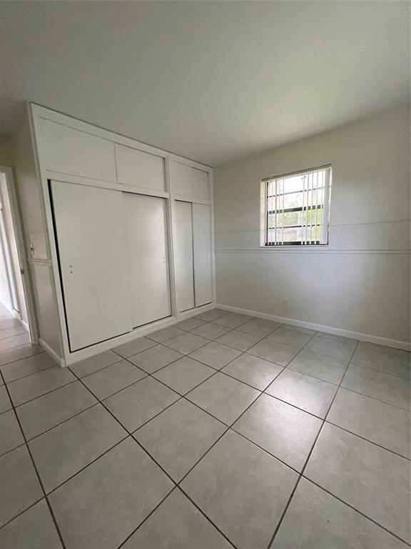 Foto del edificio - 6101 NW 18th St
