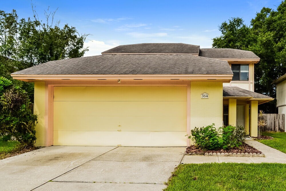 Primary Photo - 3614 Okeechobee Cir
