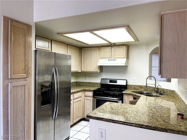 Building Photo - 6820 San Ricardo