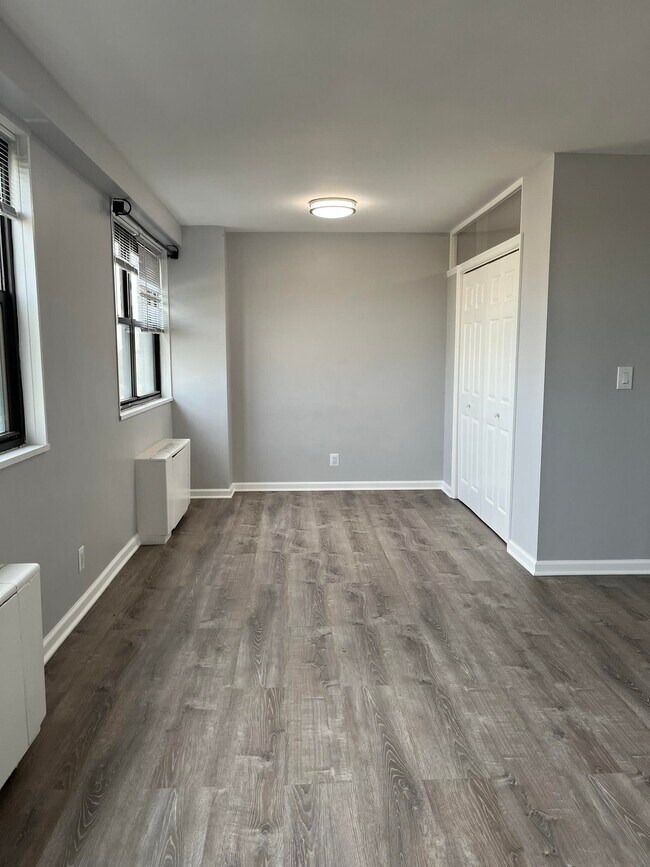 1225 John F. Kennedy Blvd Unit 9H, Bayonne, NJ 07002 Condo for Rent