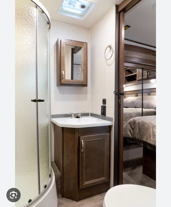 Foto principal - 1312 Brandonwood Dr