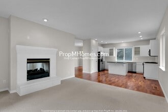 Building Photo - 12025 SW Winterhawk Ln