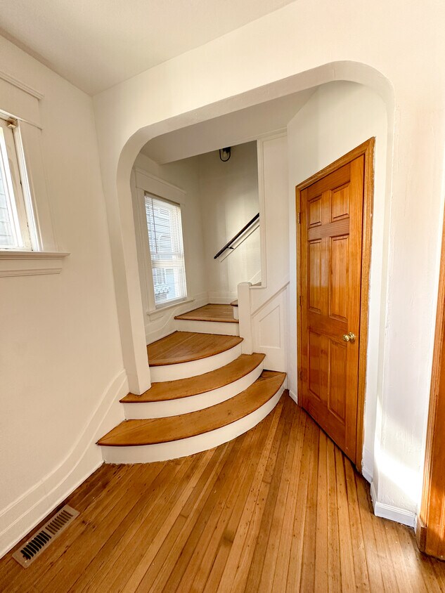 stairway to second floor - 833 Park Ave