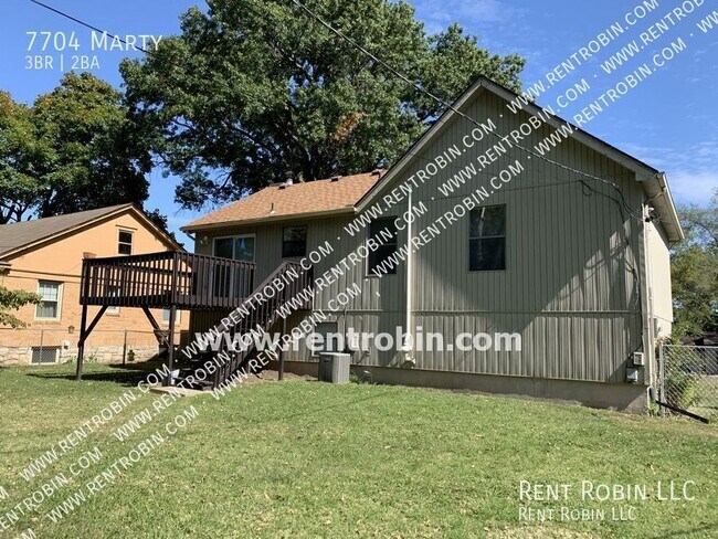 Foto del edificio - 7704 Marty-