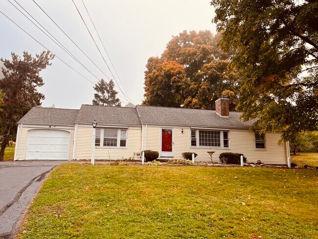 Building Photo - 187 Hopewell Rd