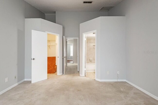 Building Photo - 11305 Regal Square Dr