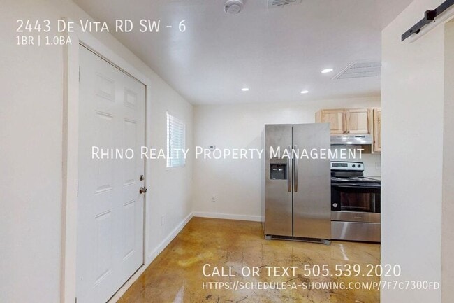 Building Photo - 2443 De Vita Rd SW