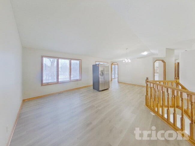 Building Photo - 1503 Palomino Trail