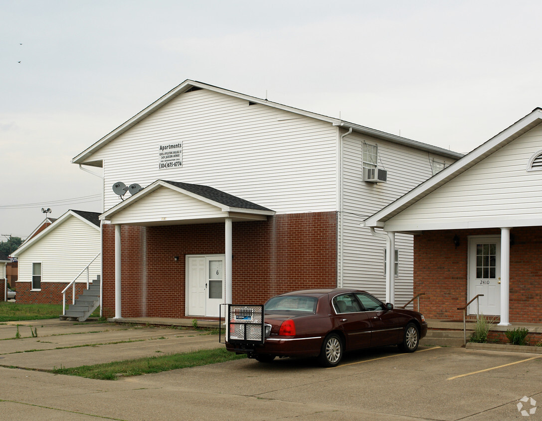 Building Photo - 2412 Jefferson Ave