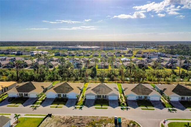 Foto del edificio - 1826 West Palms Drive