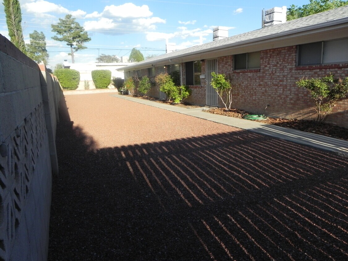 Foto principal - 1008 Madeira Dr SE