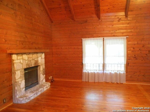 Building Photo - 18524 Bandera Rd