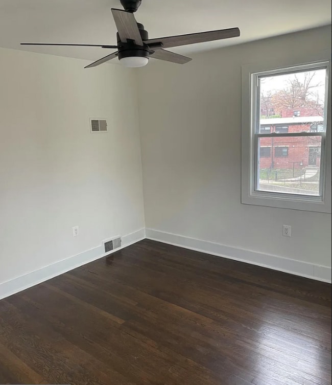 Photo - 246 Division Ave NE Townhome