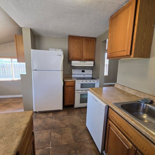 Foto del edificio - 732 S Colorado Ave