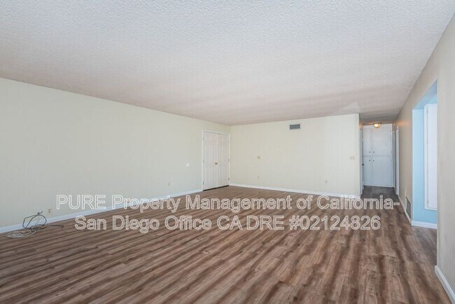 Foto del edificio - 13640 Celestial Rd