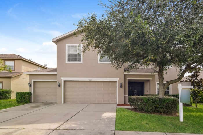 Foto principal - 5921 Cape Loop