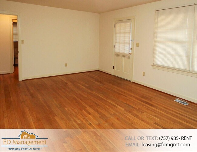 Foto del edificio - Well Maintained 2 BR 1 BA House in Williamsburg